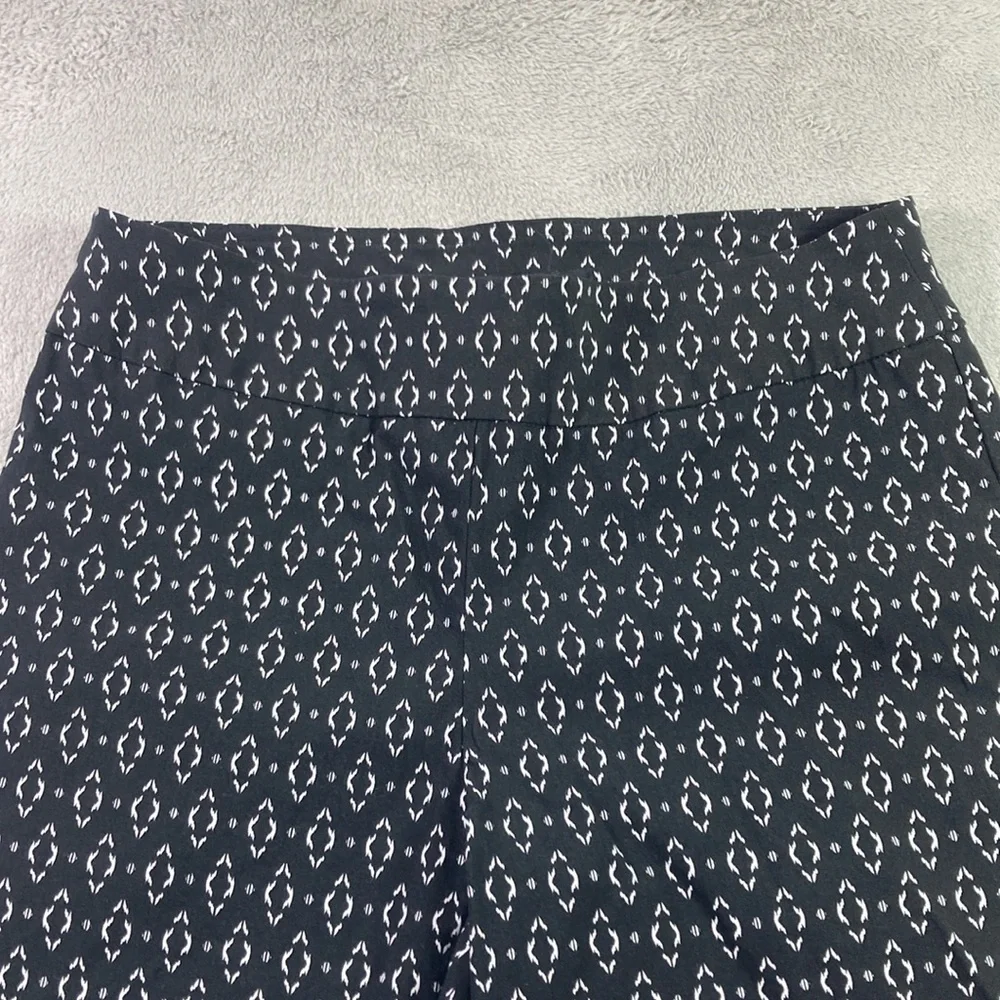 Zac & Rachel Shorts Women Size 12 Black & White Stretchy